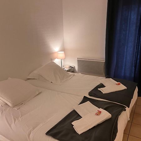 Golf Hotel De La Carte Chouzy-sur-Cisse ภายนอก รูปภาพ